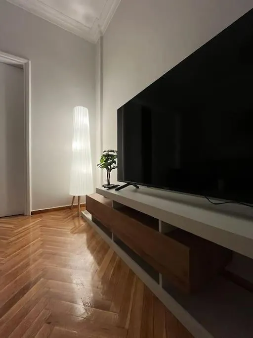 Thesshouse: In The Heart Of City Apartment Thessaloniki